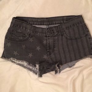VANS Mid rise booty shorts